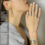 SCATTERED DIAMOND BANGLE