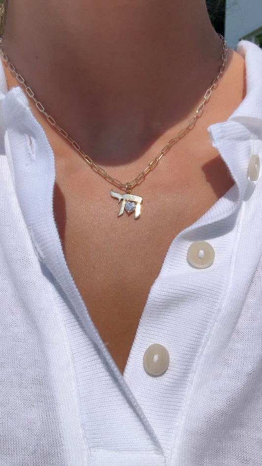 CHAI CHARM WITH LAB DIAMOND HEART ON PAPERCLIP CHAIN