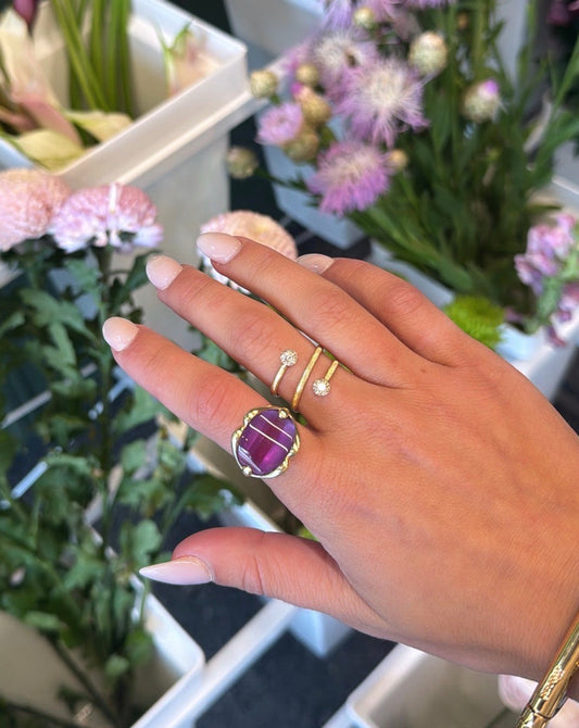 ROUND WRAP OMEGA RING